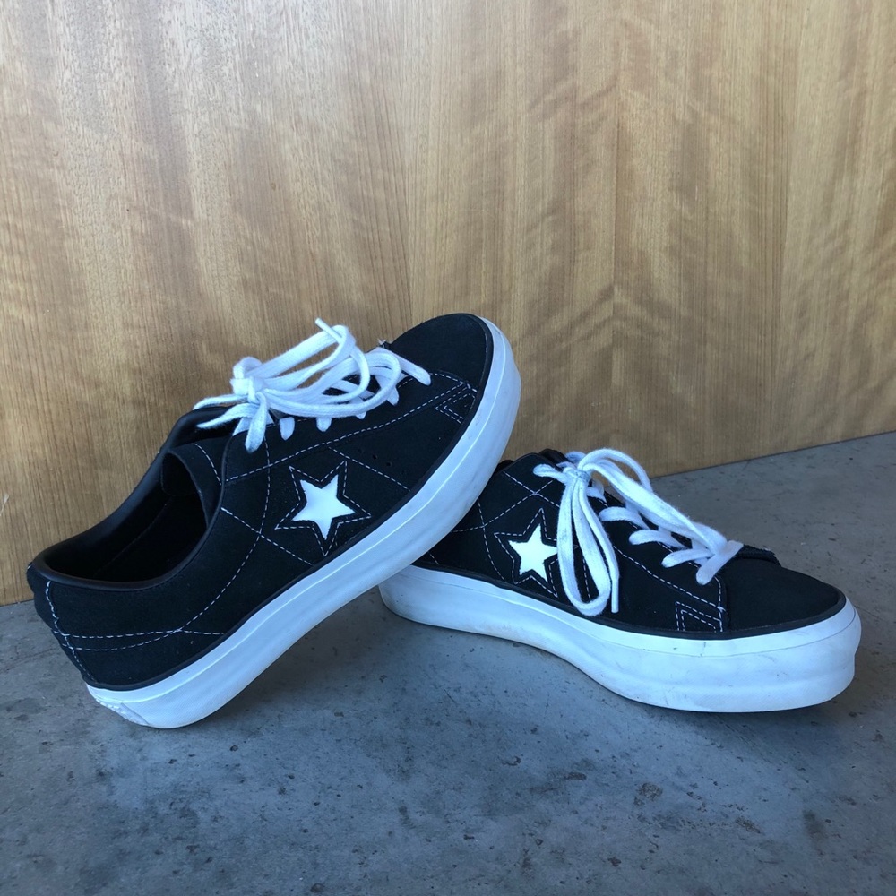 Converse - Picture 3 of 3